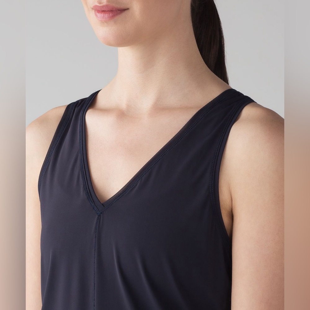 lululemon turn about tank - Picture 5 of 14
